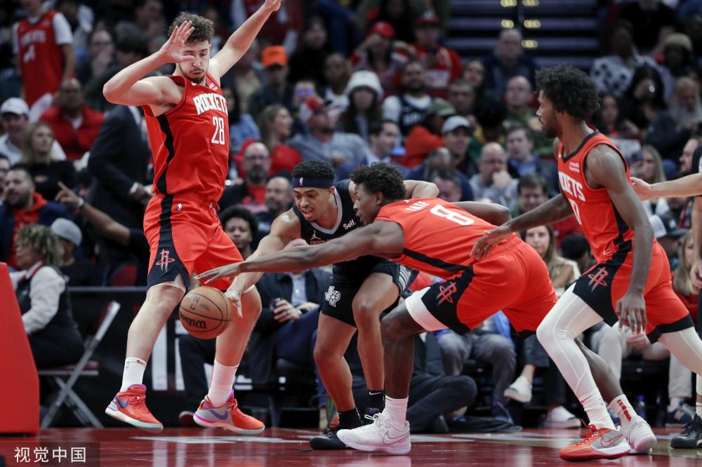 而他的队友 而他的队友