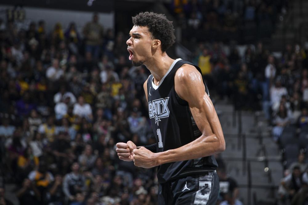 在关注他 在关注他