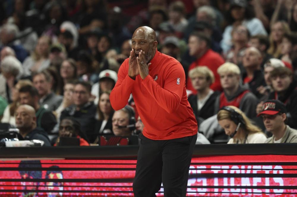 队传递了一 队传递了一