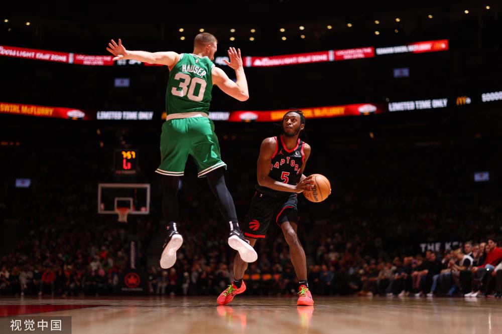 赛场上建立 赛场上建立