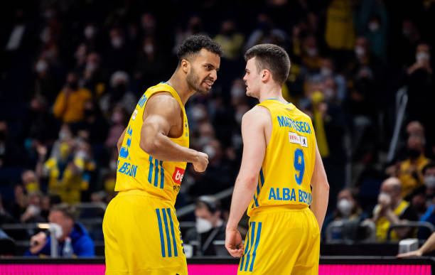 奥纳纳的确 奥纳纳的确