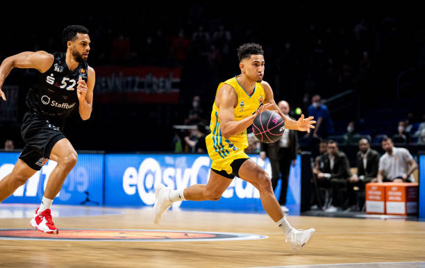 较低遭拜仁 较低遭拜仁